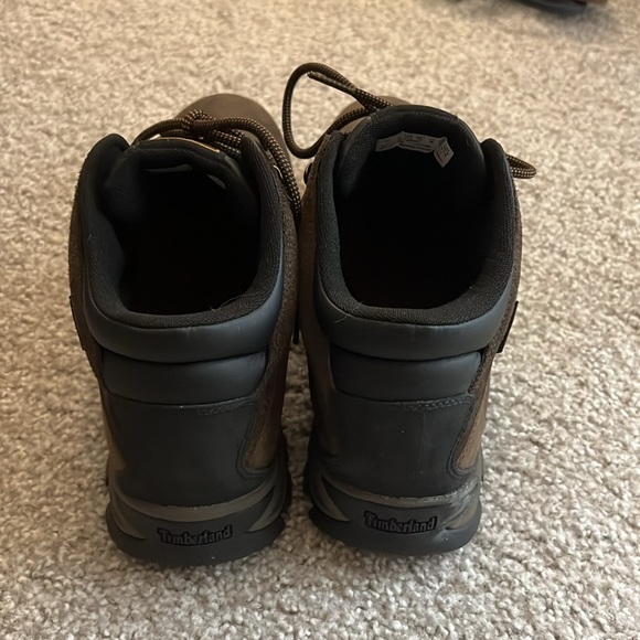 [Timberland] boots - Picture 2 of 6